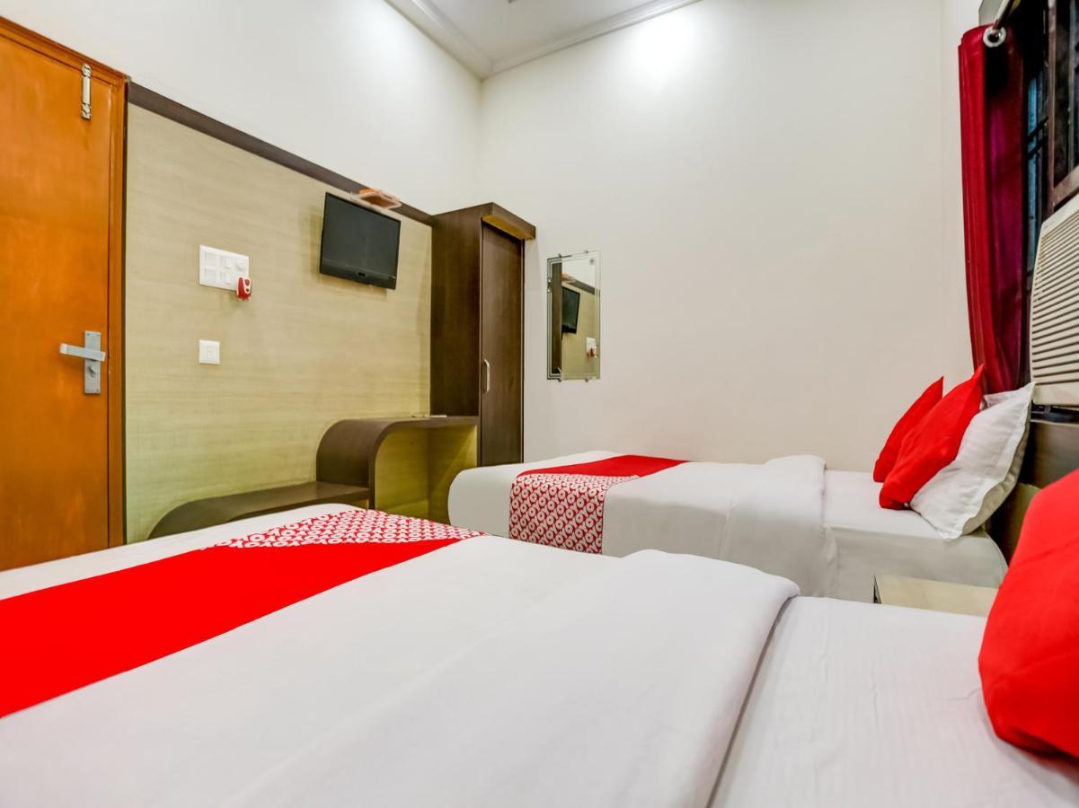 Oyo 75850 Vishwanath Guest House Varanasi Exterior foto